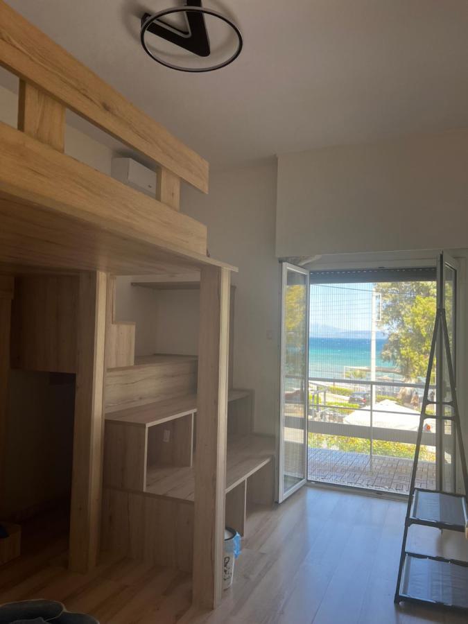 Seaview Room With Share Some Place Atina Dış mekan fotoğraf